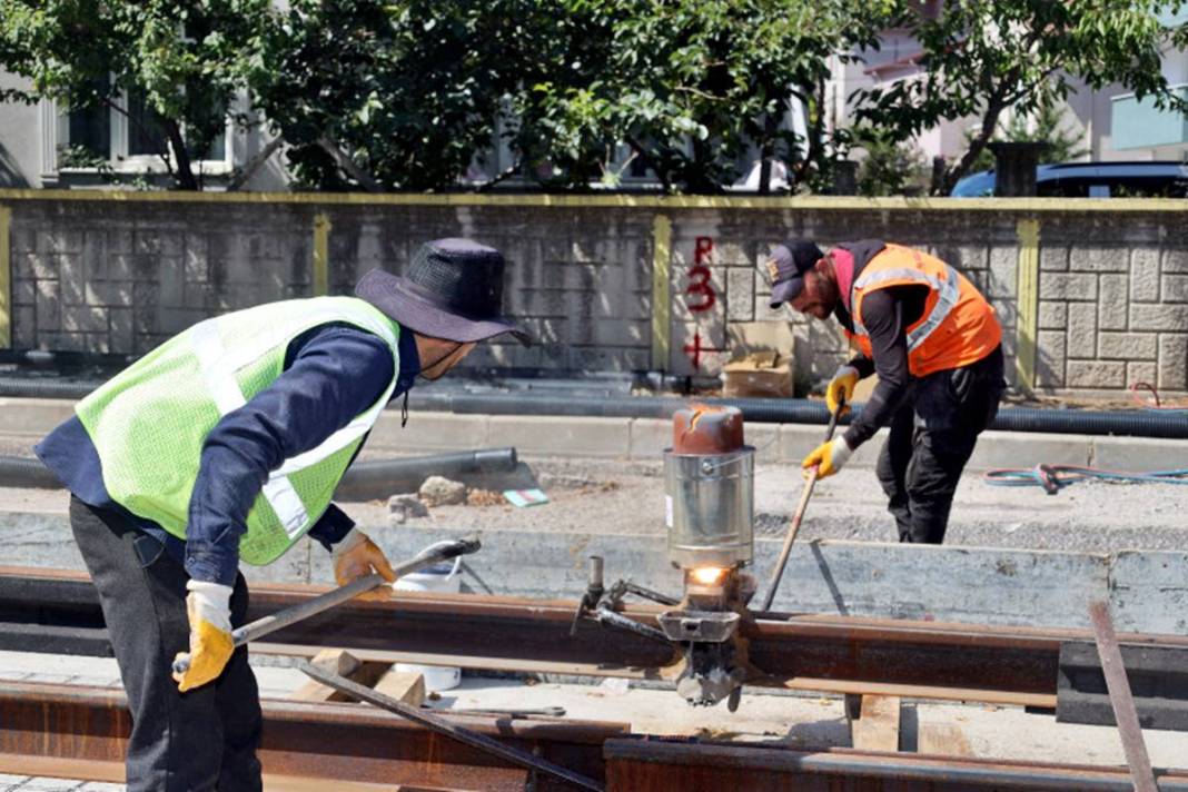 Raylar döşeniyor, şehir dönüşüyor! Kocaeli'ye dev tramvay projesi 9